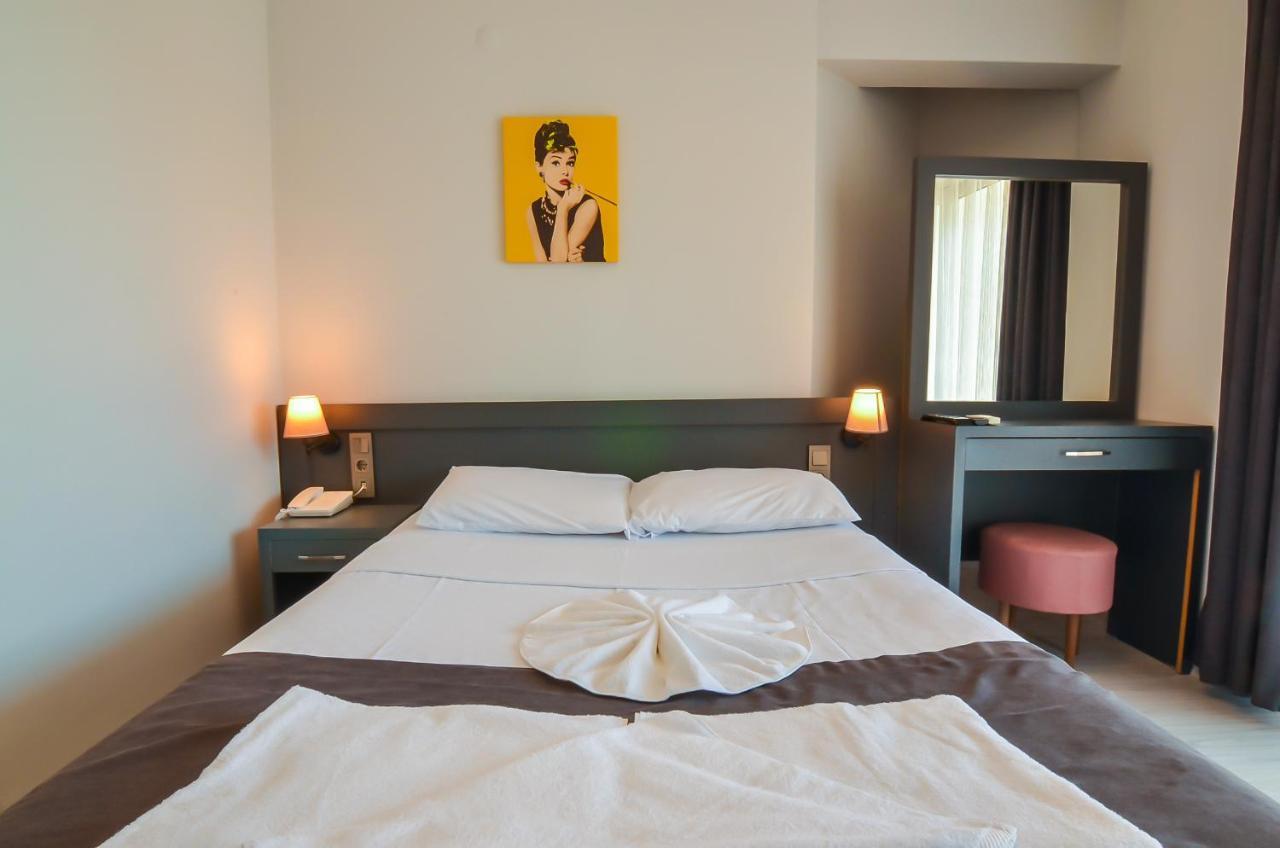 Berry Bella Hotel Marmaris Extérieur photo